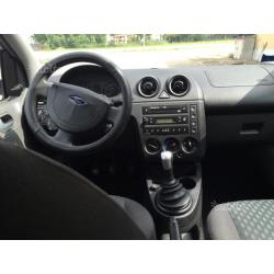 Ford Fiesta 1.2 5 porte - Clima